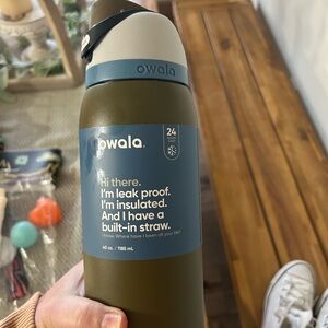 Owala Insulated Water Bottle with Straw - Olive and Blue